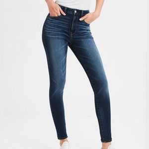 AE Dark Wash Super Hi-Rise Waisted Jegging - 6 Long